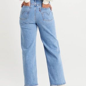 LEVIS RIBCAGE STRAIGHT ANKLE WOMEN'S JEANS - size 26